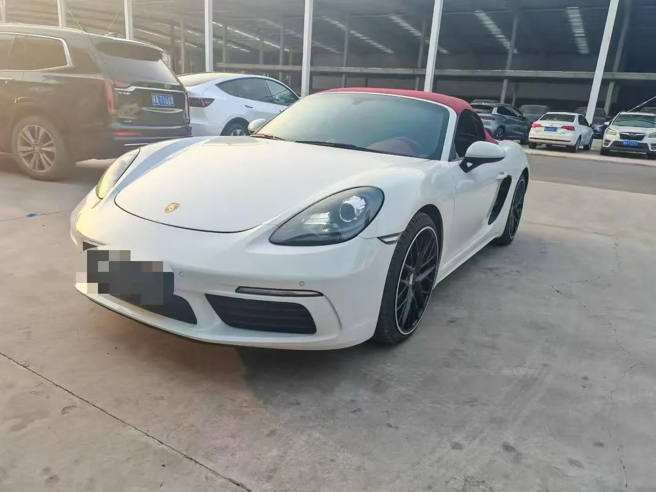 Porsche 718 (Imported) 2020 718 Boxer 2.0T Automatic - View 1