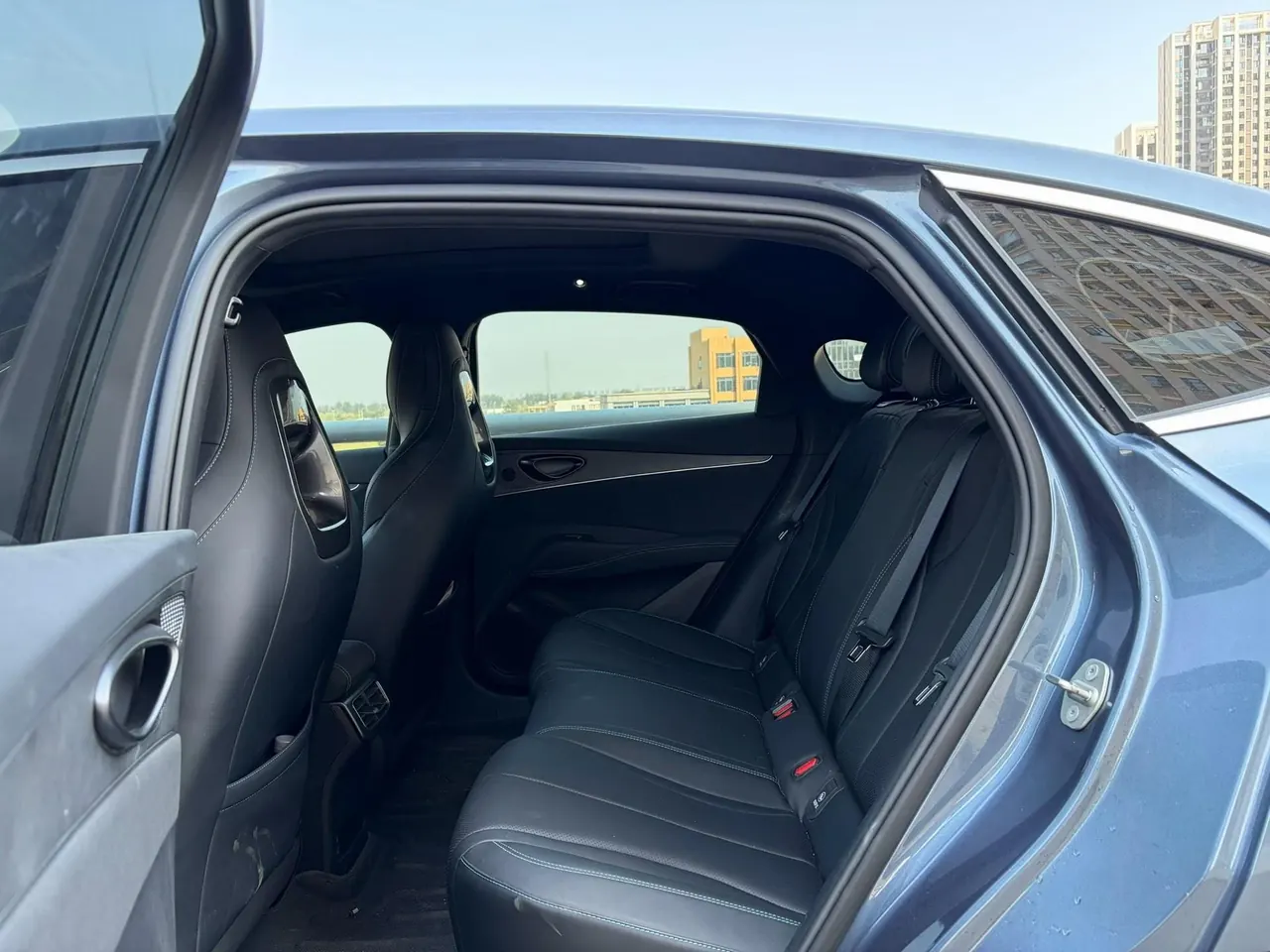 BYD 2023 Qin PLUS DM-i 1.5 stepless champion version excellent 120KM automatic gear 4