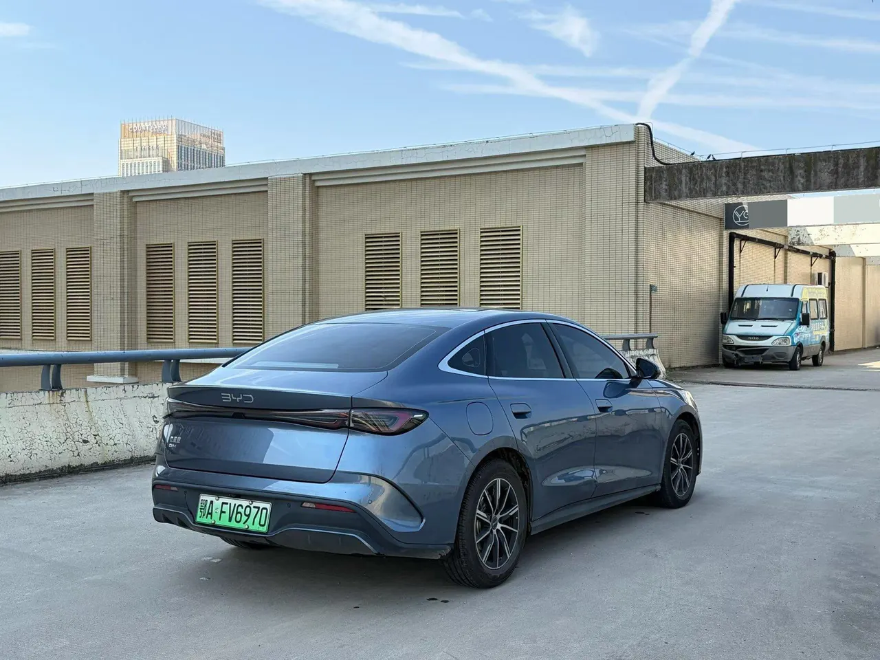 BYD 2023 Qin PLUS DM-i 1.5 stepless champion version excellent 120KM automatic gear 7