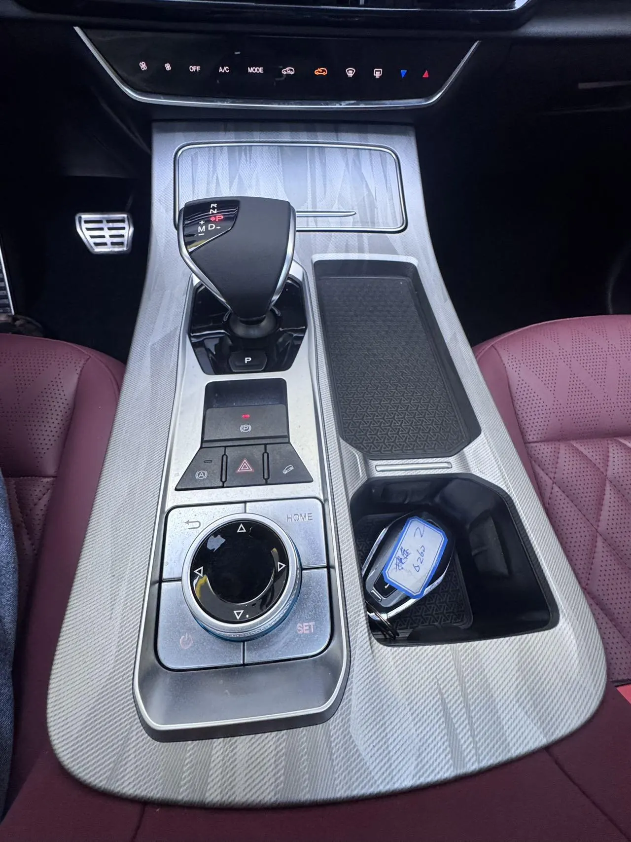 Jetour 2023 X70 PLUS 1.5T Brave PLUS7 Automatic Gear 8