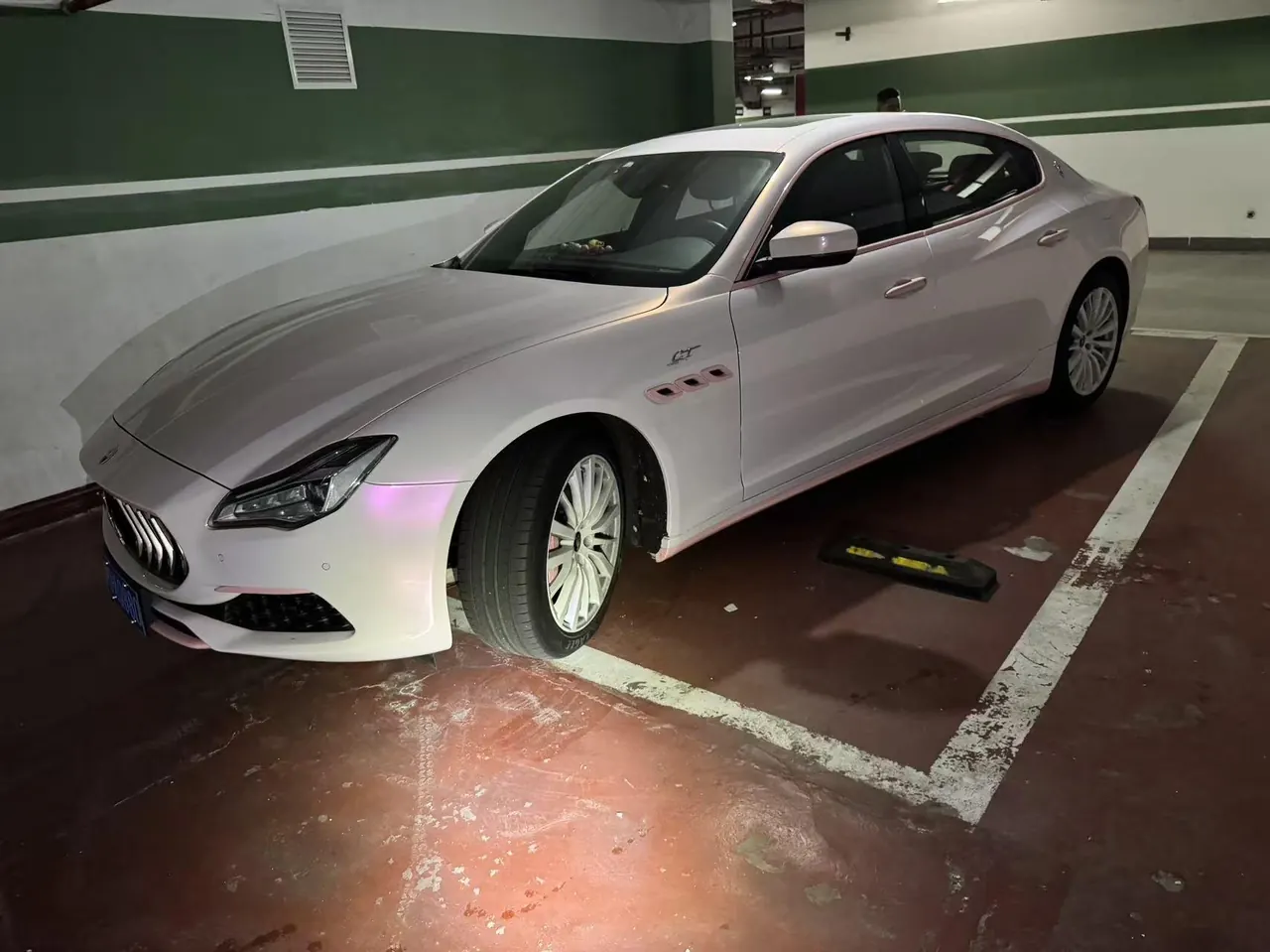 Открыть галерею: Maserati President (Import) 2021 President 3.0T Standard Edition Automatic Gear