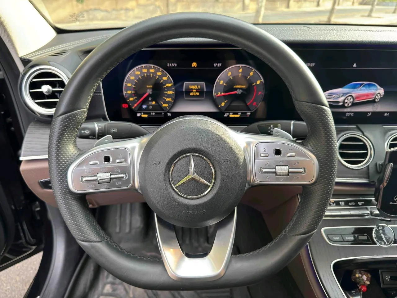 Mercedes Benz E Class 2020 E 300 L 2.0T Sports Fashion (Modified) Automatic Gear 10