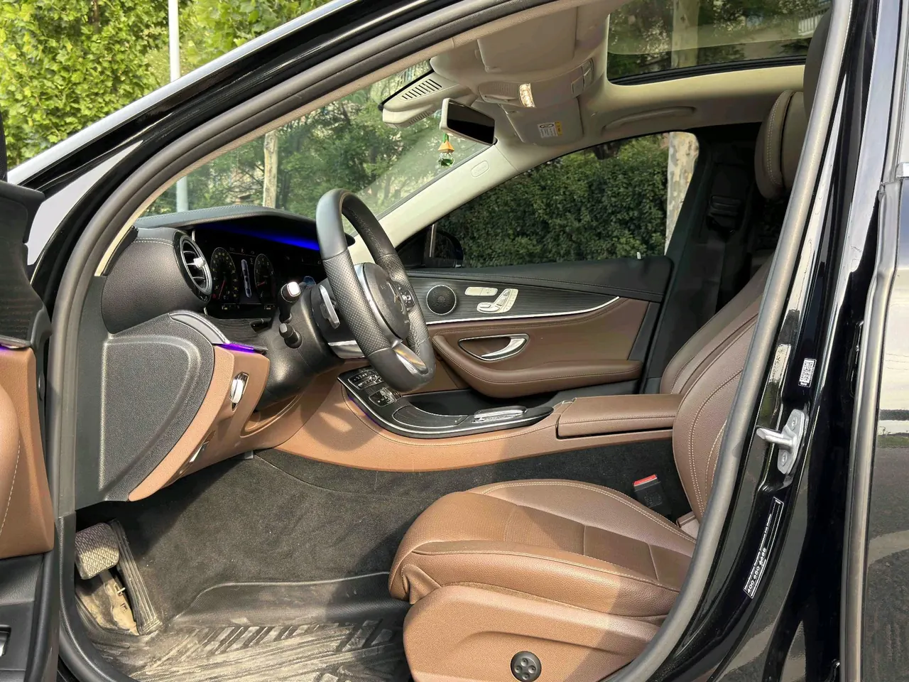 Mercedes Benz E Class 2020 E 300 L 2.0T Sports Fashion (Modified) Automatic Gear 5