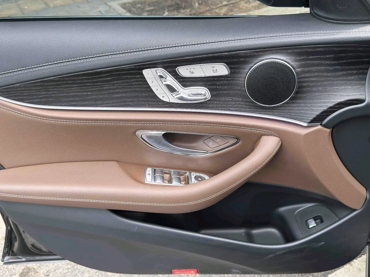 Mercedes Benz E Class 2020 E 300 L 2.0T Sports Fashion (Modified) Automatic Gear 7