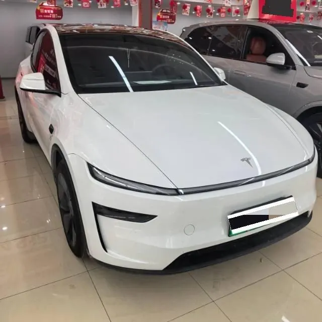 Tesla 2026 Model Y Rear-Wheel-Drive Automatic 2