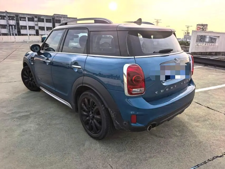 MINI Countryman (Imported) 2020 Cooper Countryman All 4 1.5T Connoisseur Automatic Gear 8