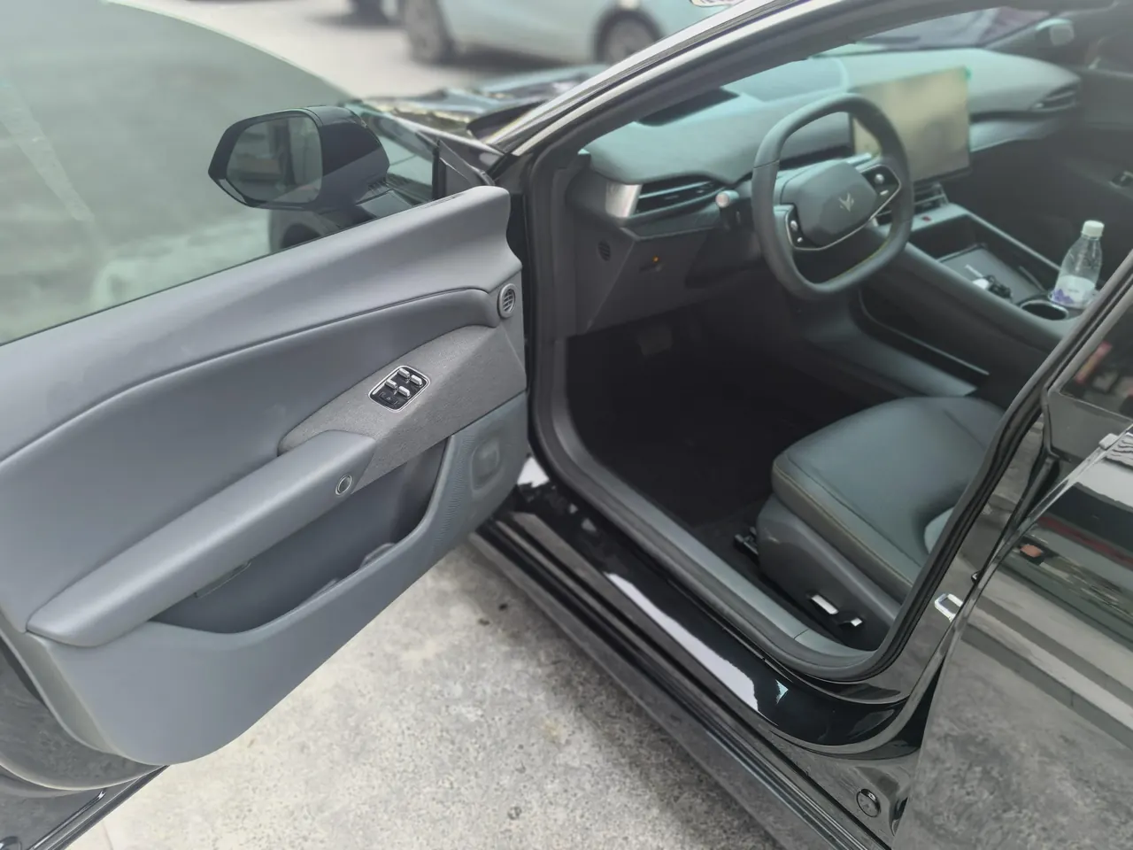 ARCFOX 2026 α S 5 630 yuan Environment Intelligence Edition 185kW Automatic Gear 2