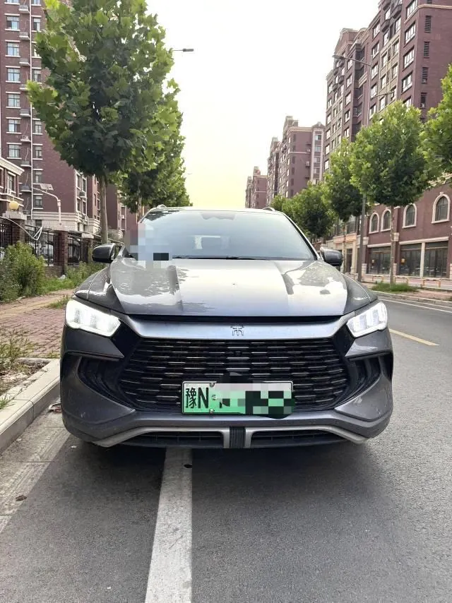 BYD 2023 Song Pro DM-i 1.5 Stepless Champion Edition Excellent 110KM Automatic 5