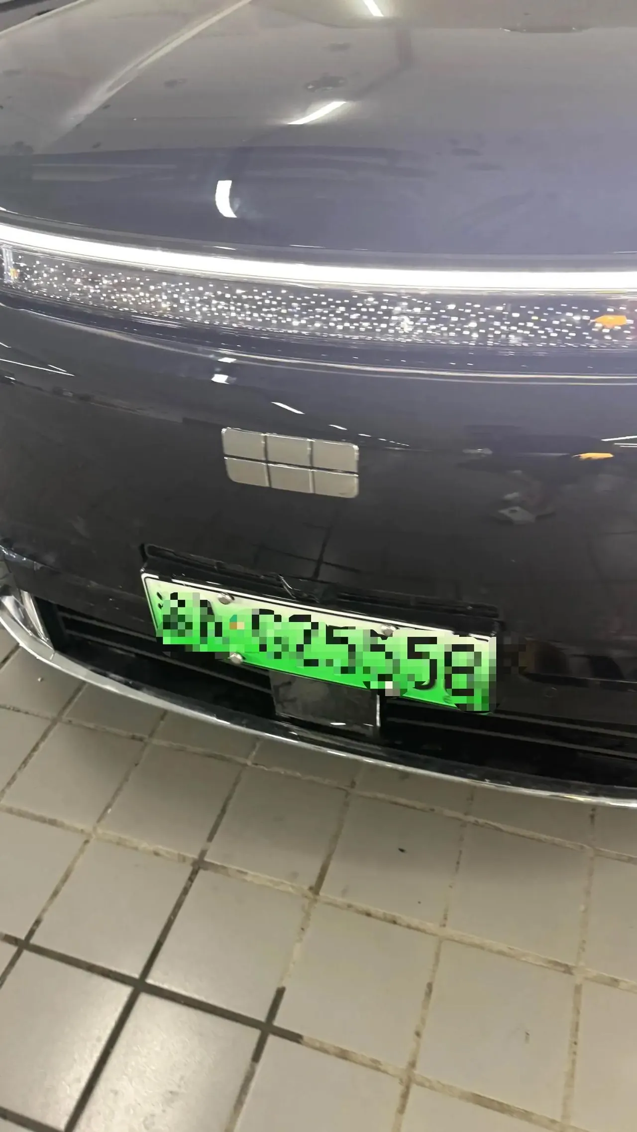 Geely Galaxy 2025 M9 1.5T 210km 4-wheel drive pilot version automatic gear 2