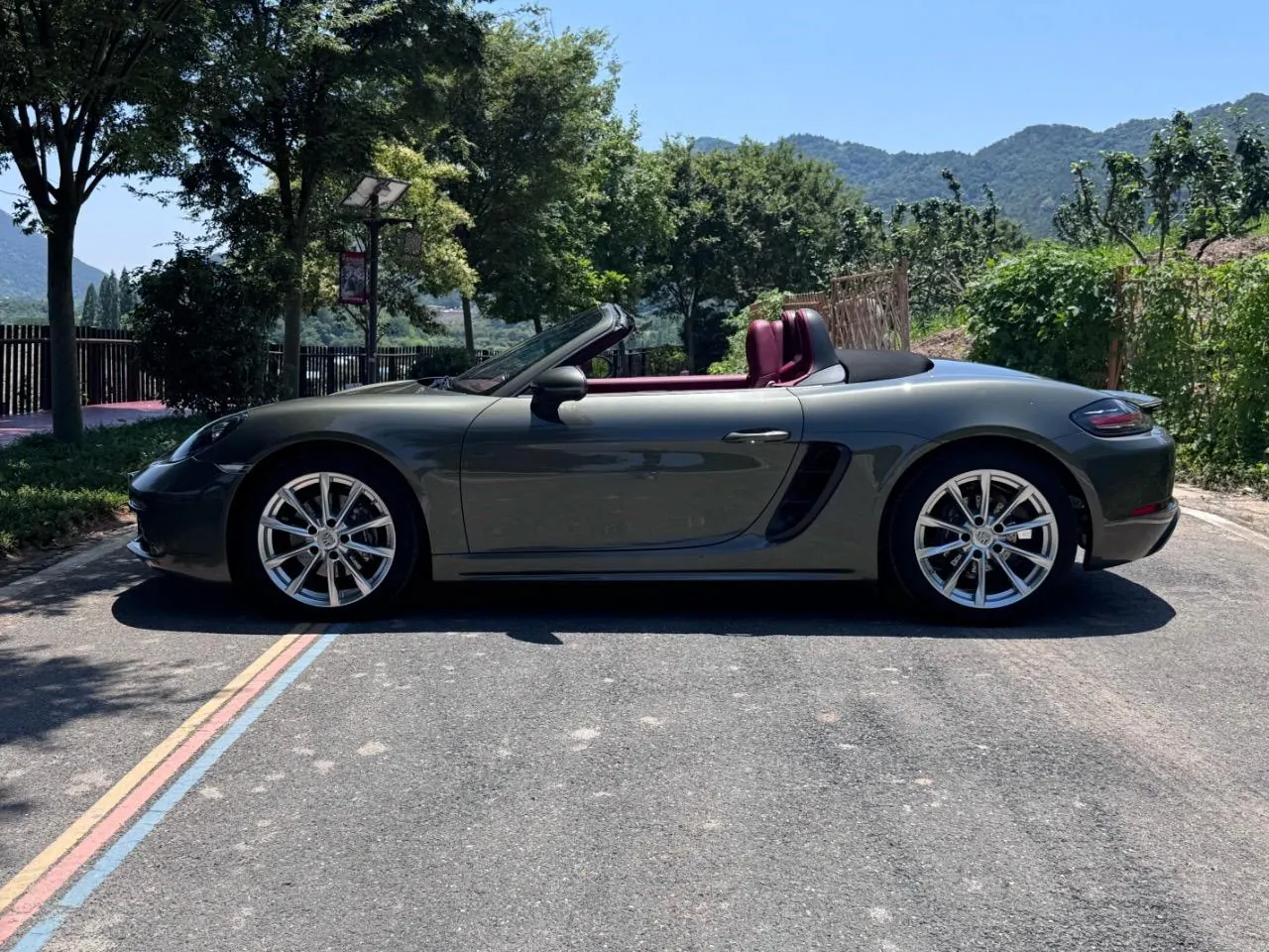 Porsche 718 (Imported) 2022 718 Boxer 2.0T Automatic 4