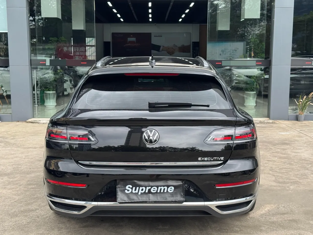 Volkswagen 2023 CC Hunting Car 2.0TSI 380TSI Hunting Heart Edition Automatic Gear 10