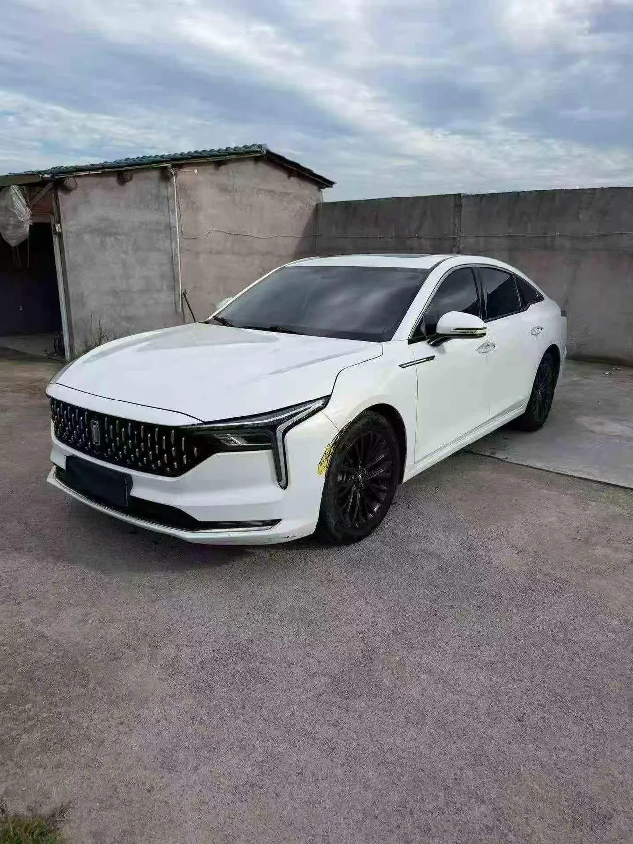 Открыть галерею: Bestune 2023 B70 1.5T enjoy automatic gear