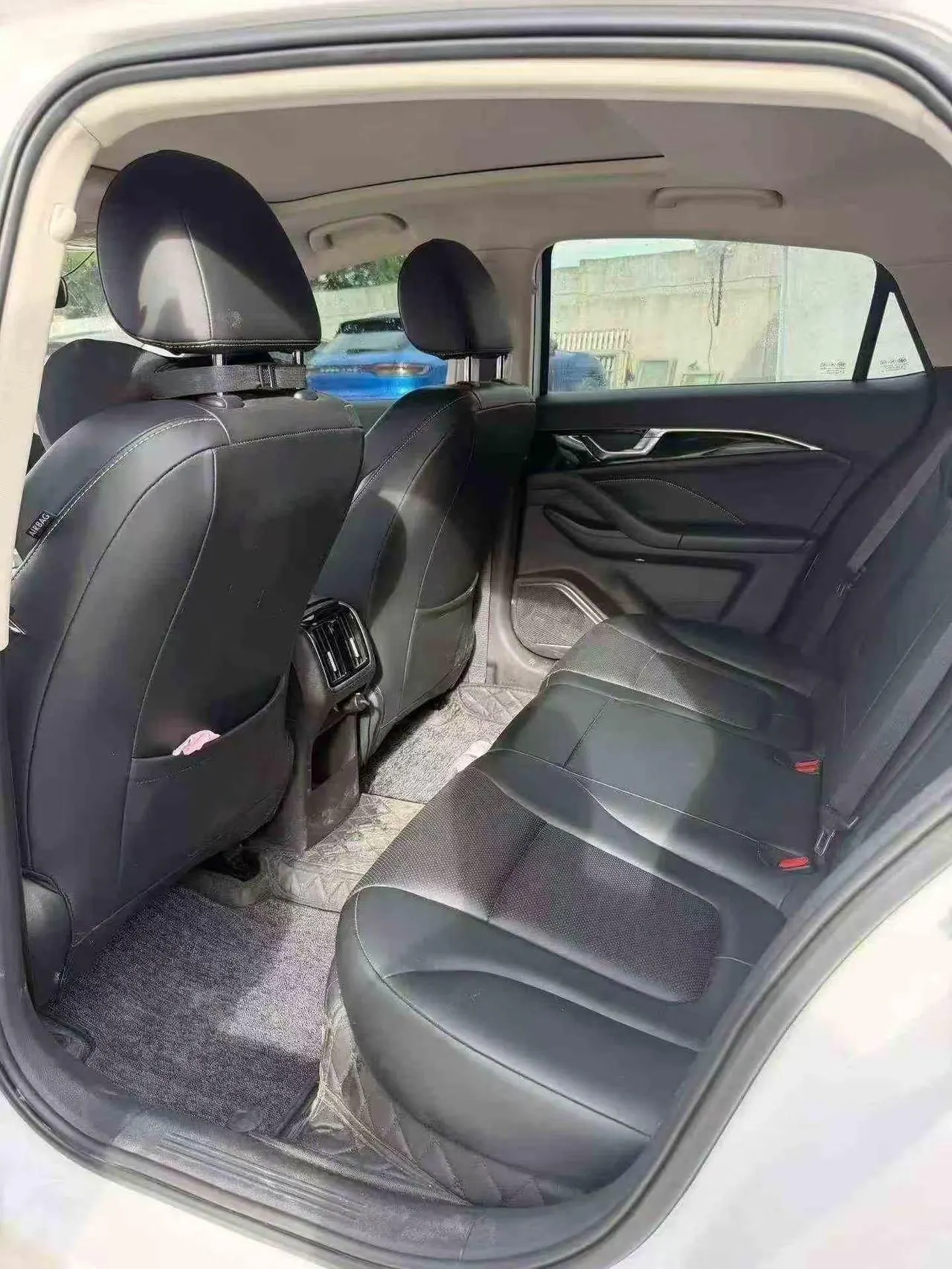 Bestune 2023 B70 1.5T enjoy automatic gear 5