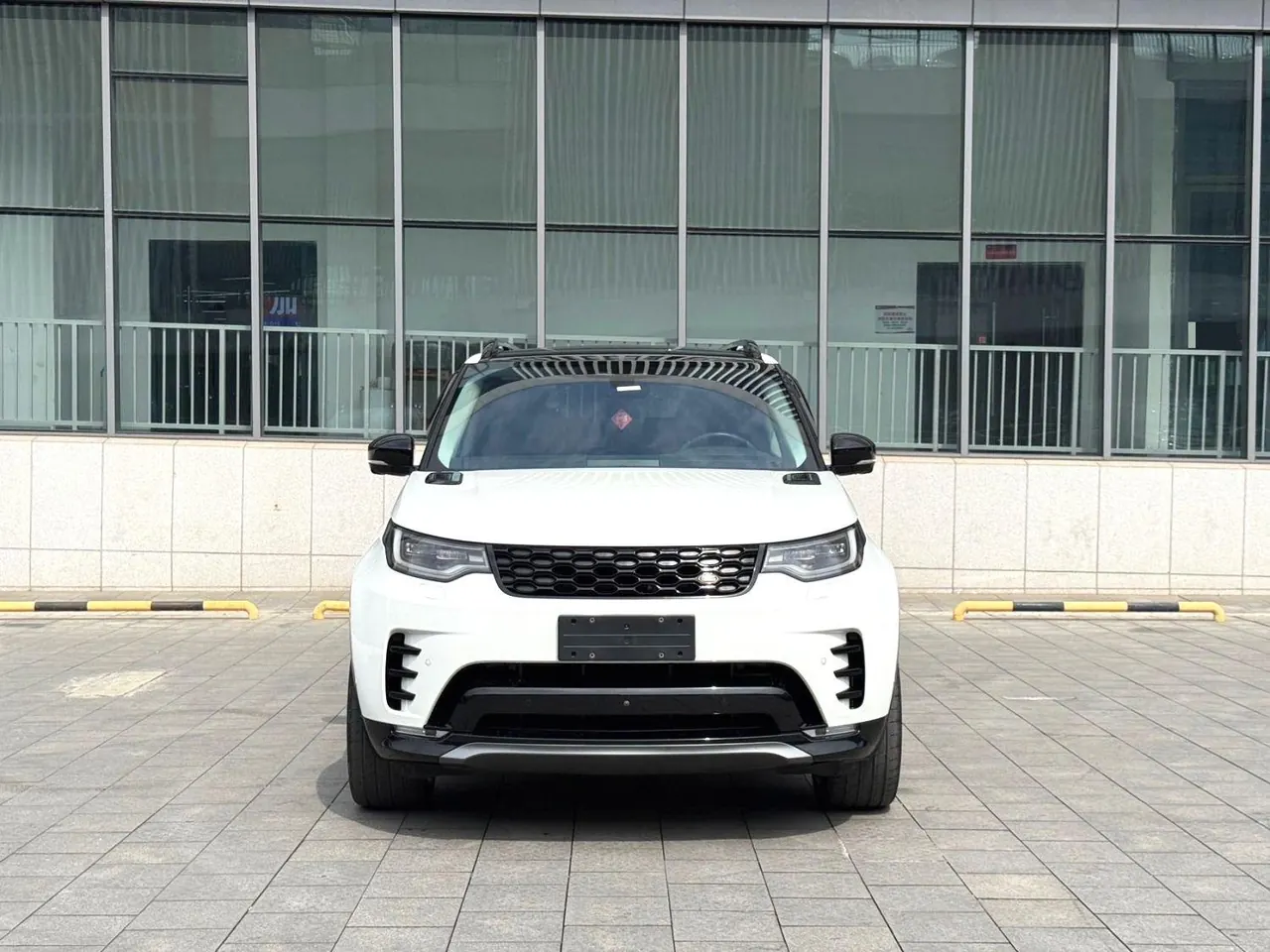 Land Rover found (imported) 2021 found 5 48V 3.0T 360PS R-Dynamic S automatic gear 2