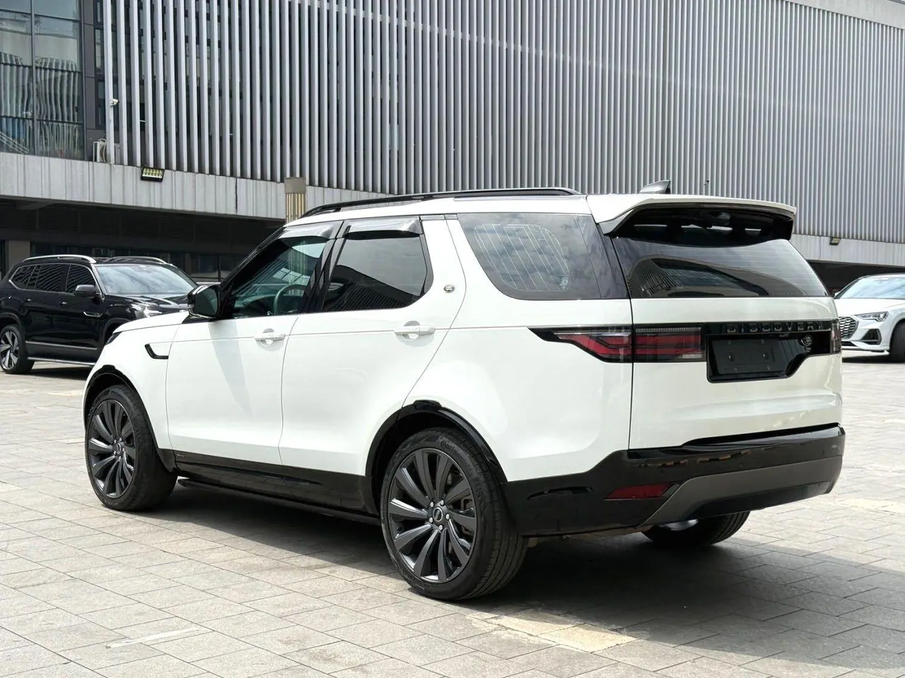 Land Rover found (imported) 2021 found 5 48V 3.0T 360PS R-Dynamic S automatic gear 5