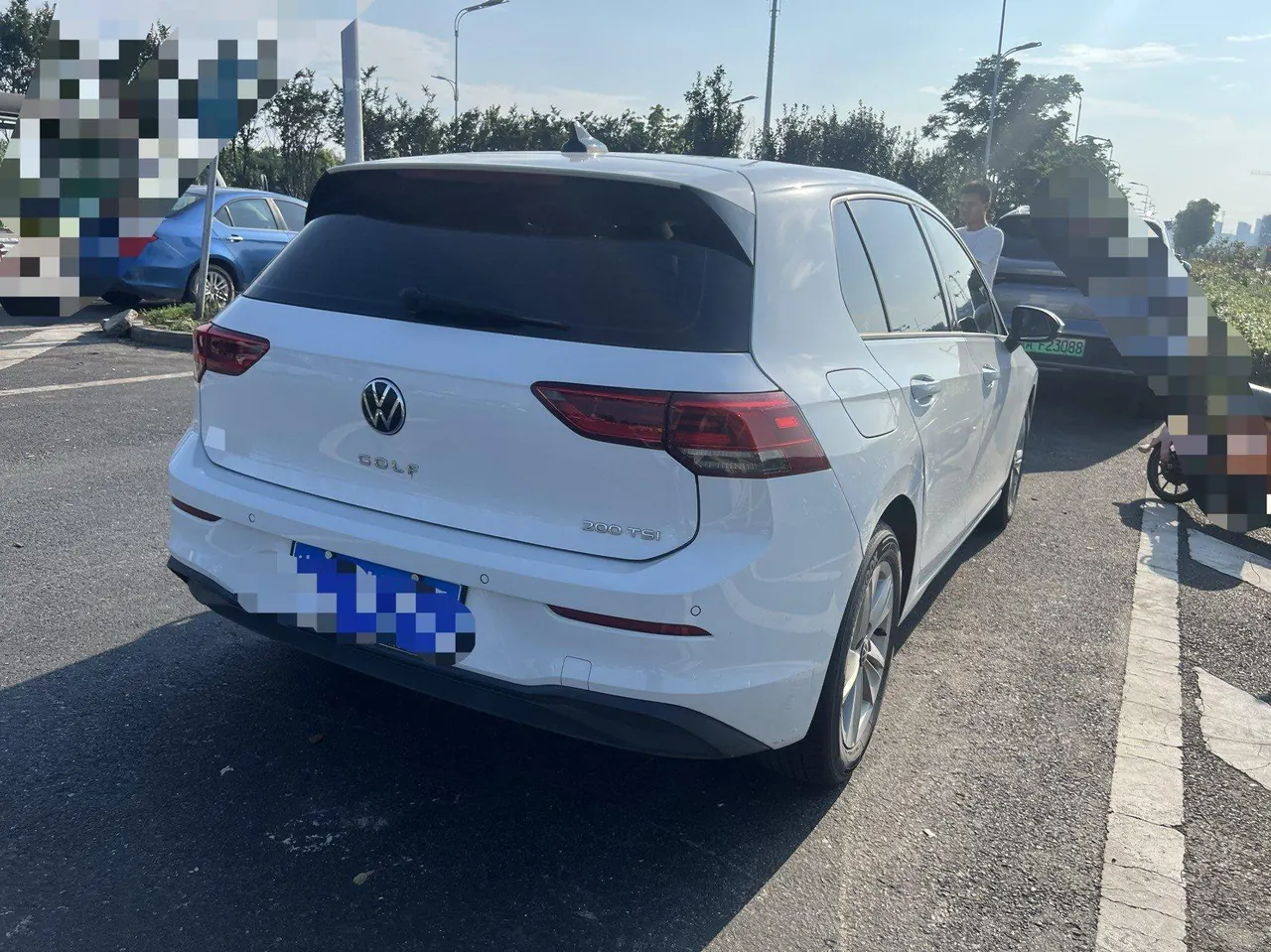 Volkswagen 2021 Golf 8 1.2TSI 200TSI Automatic 4