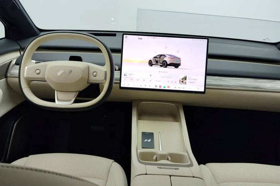 ONVO 2025 L60 60kWh four-wheel drive version automatic gear 4