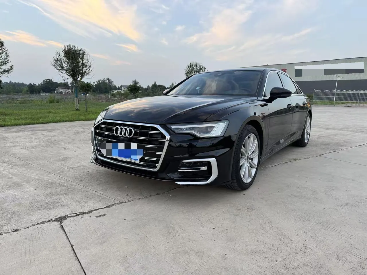 Audi 2023 A6L 2.0TFSI 45TFSI Selected Dynamic Automatic - View 1
