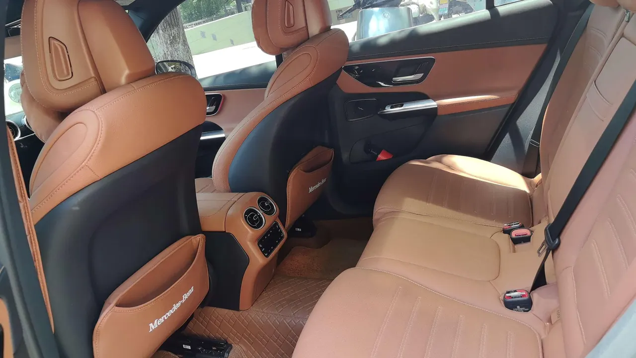 Mercedes Benz 2025 GLC 260 L 4MATIC 48V 2.0T Dynamic 5-seat Automatic Gear 6