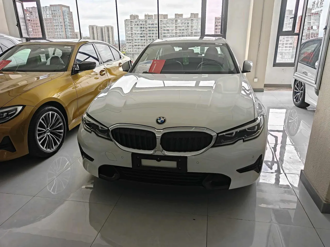 BMW 3 Series 2022 320i 2.0T Sports Suit Automatic Gear 2