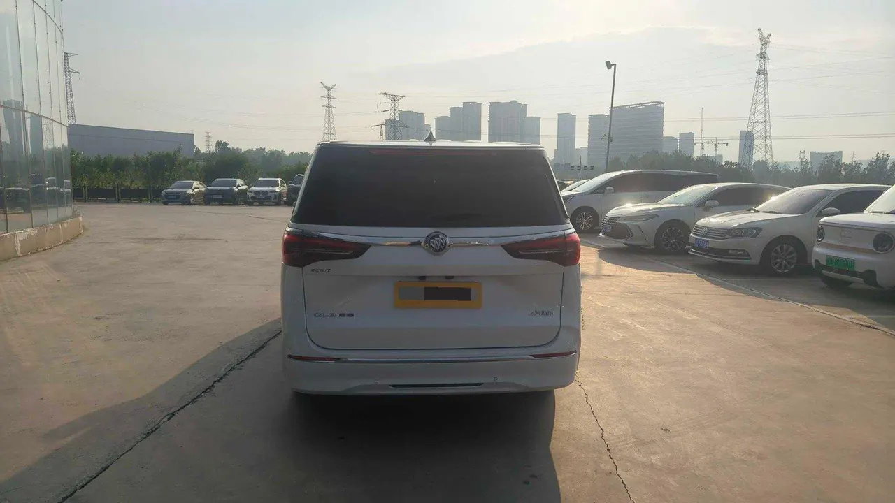 Buick 2022 GL8 ES Lu Zun 2.0T 653T Exclusive Automatic Gear 11