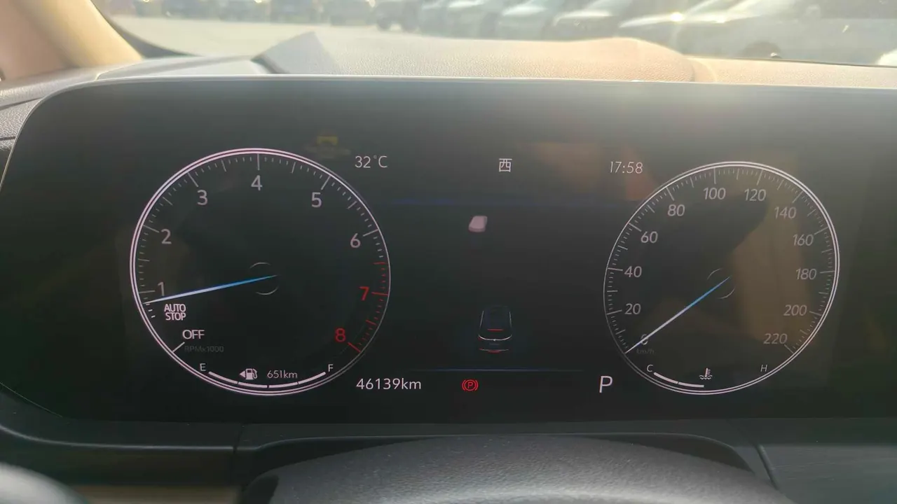 Buick 2022 GL8 ES Lu Zun 2.0T 653T Exclusive Automatic Gear 13