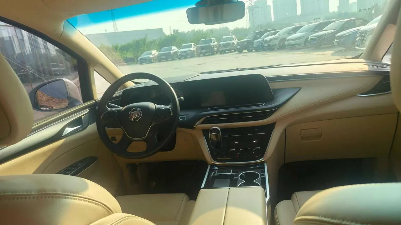 Buick 2022 GL8 ES Lu Zun 2.0T 653T Exclusive Automatic Gear 8