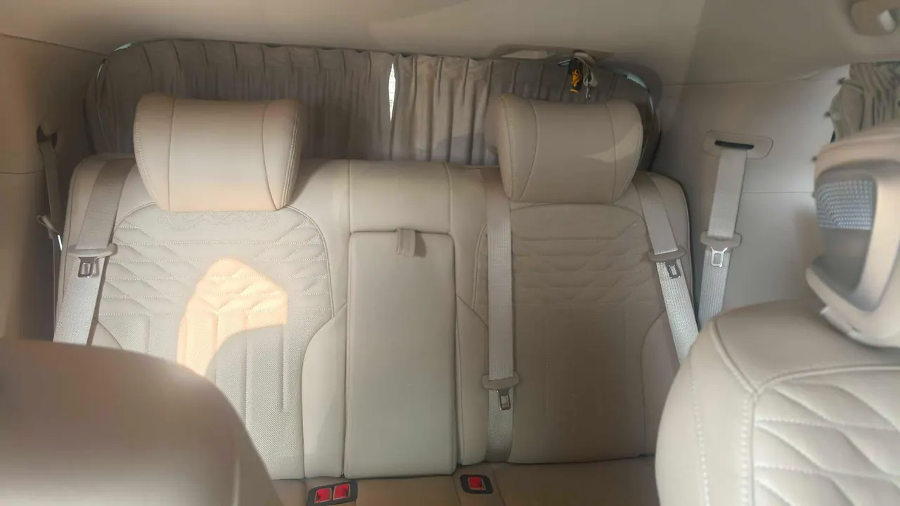 Buick 2022 GL8 ES Lu Zun 2.0T 653T Exclusive Automatic Gear 9
