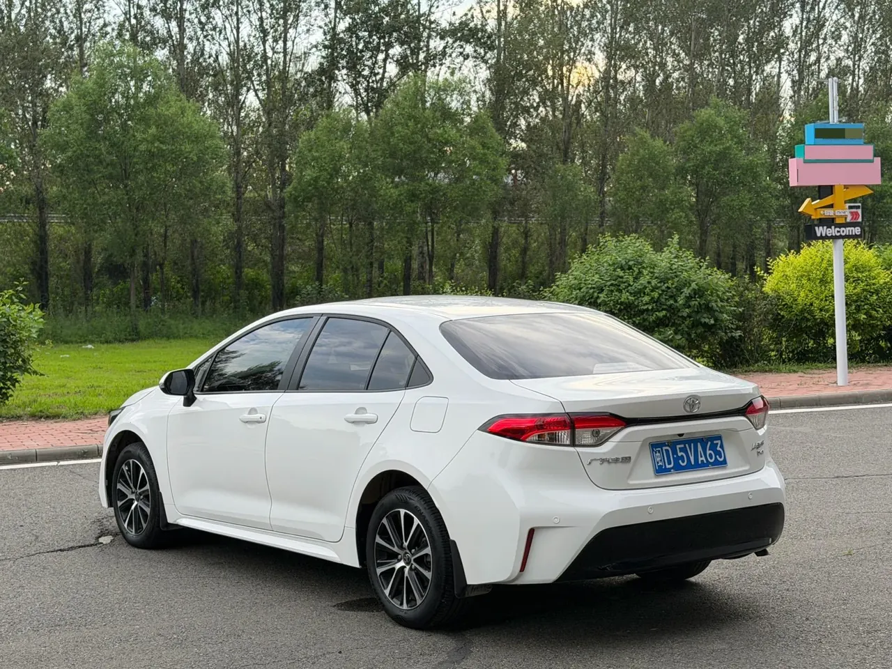 Toyota 2023 Lei Ling 1.2T Stepless 185T Deluxe Automatic Gear 6