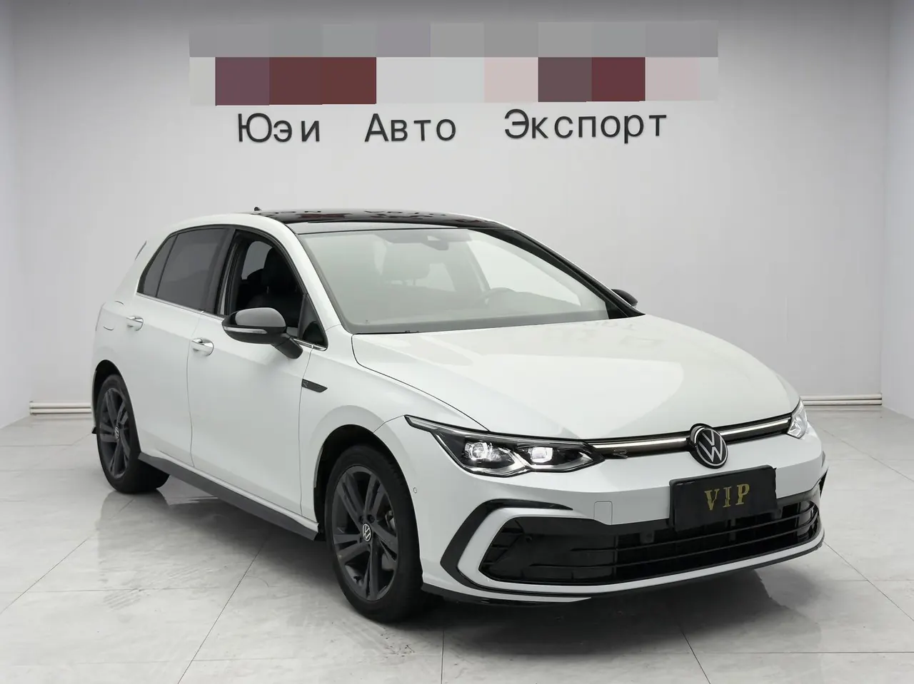 Volkswagen 2021 Golf 8 R-Line 1.4TSI 280TSI Automatic 3