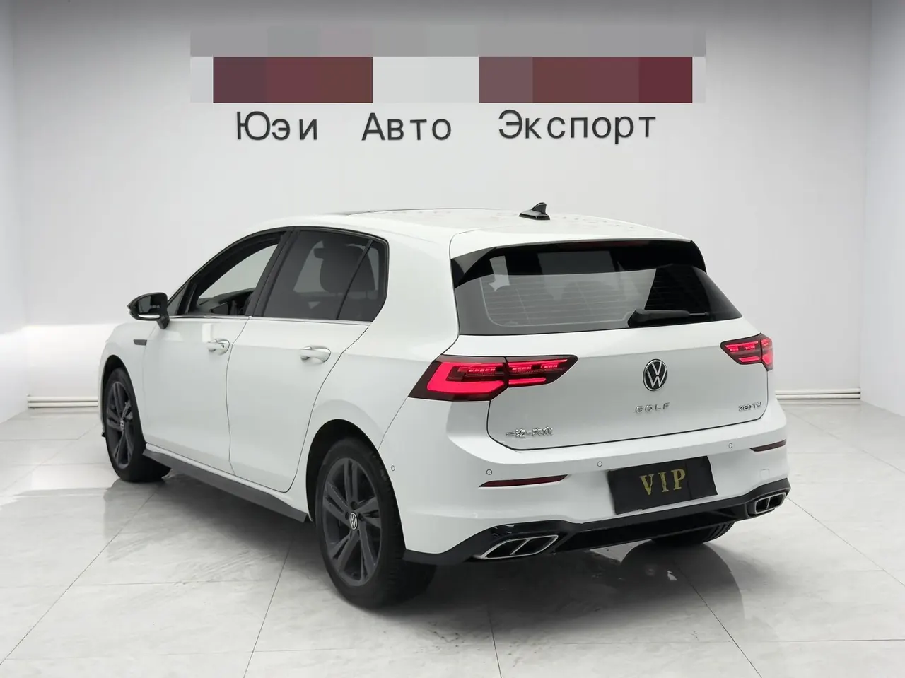 Volkswagen 2021 Golf 8 R-Line 1.4TSI 280TSI Automatic 4