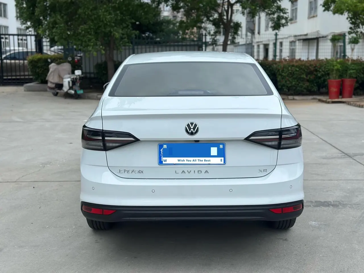 Volkswagen 2025 Lavida New Trend 1.5 Outstanding New Edition Automatic Transmission 4