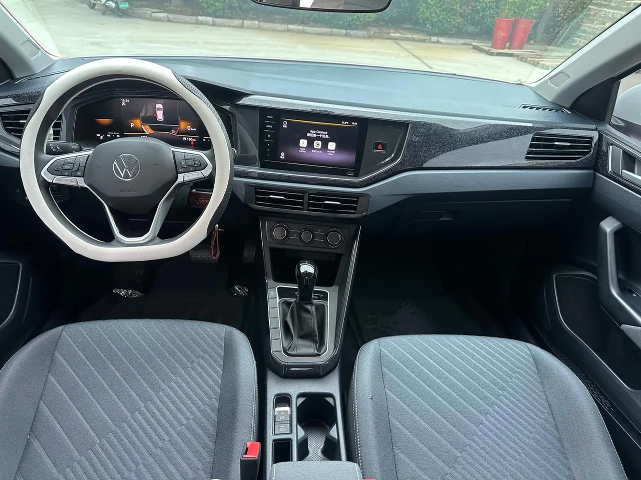 Volkswagen 2025 Lavida New Trend 1.5 Outstanding New Edition Automatic Transmission 7