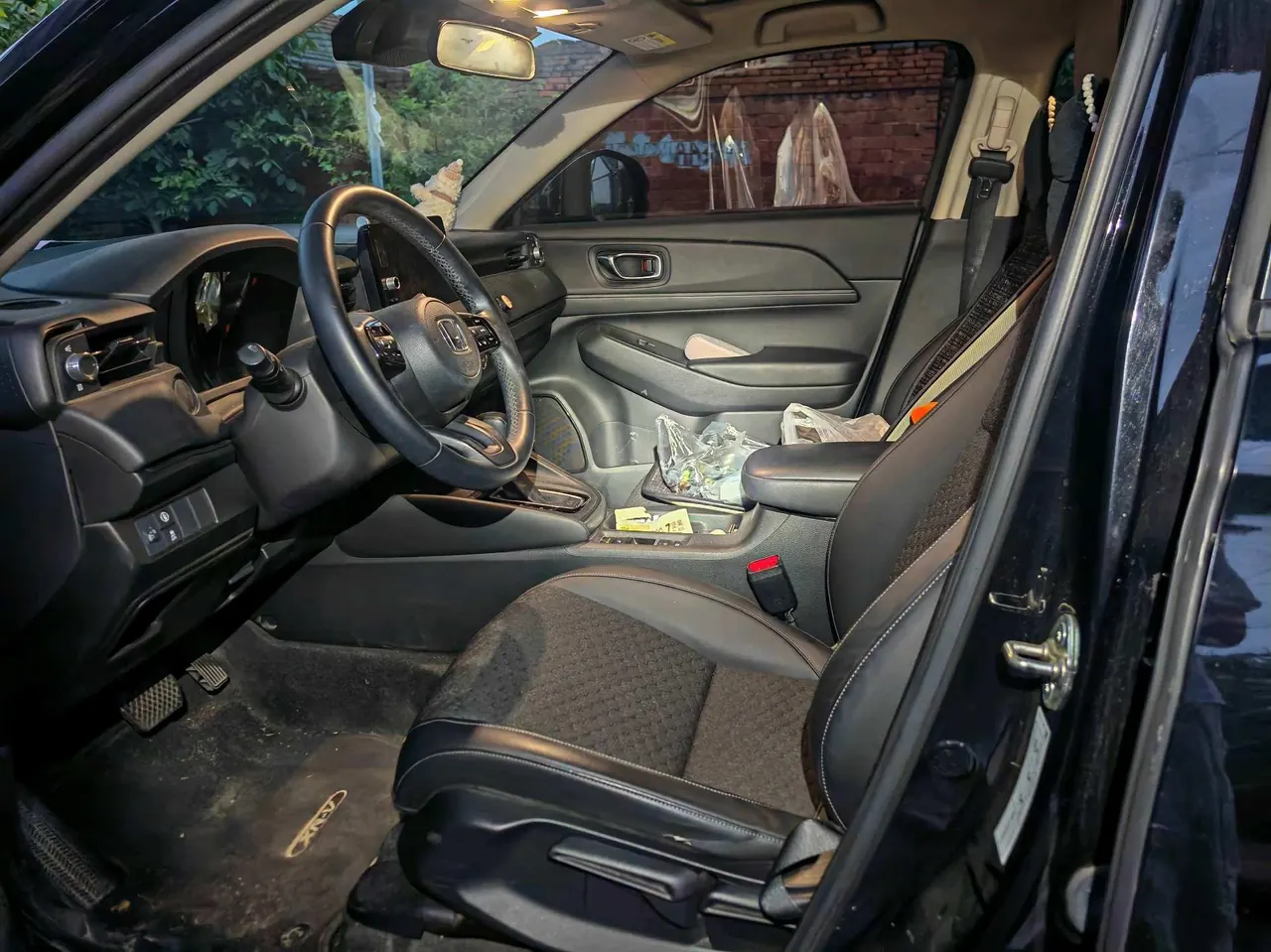 Honda 2023 XR-V 1.5 stepless craze version of automatic gear 3