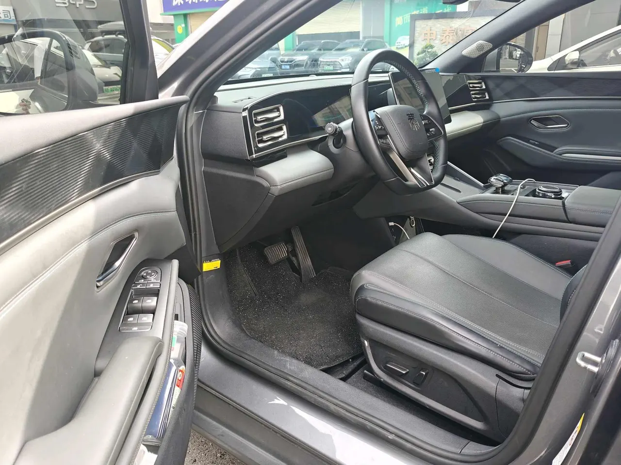 BYD 2024 Qin L DM-i 1.5 stepless 80KM Exceed automatic gear 5