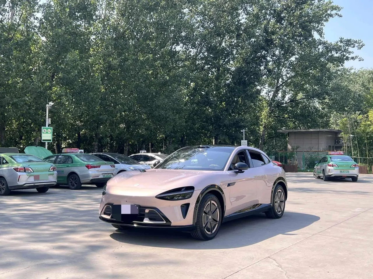 MI 2025 YU7 Long Endurance Rear Drive Automatic Gear - View 1