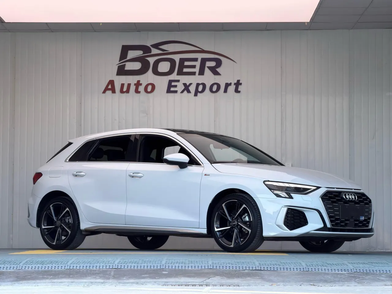 Audi 2022 A3 Sportback 1.4TFSI 35TFSI Fashion Sports Automatic 3