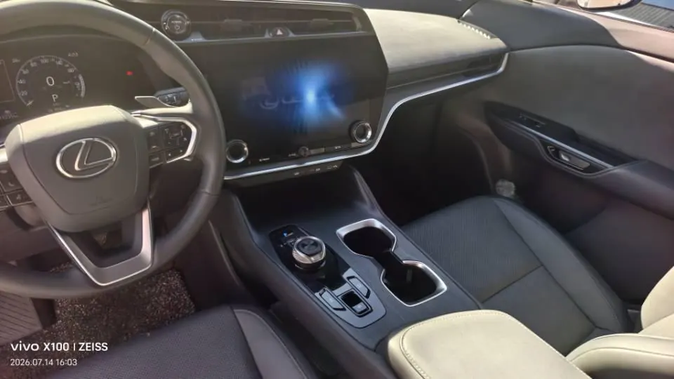 Lexus RZ New Energy (Imported) 2023 RZ 450e Four-wheel Drive Vertical Edition Automatic Gear 6