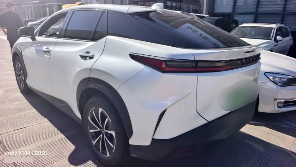 Lexus RZ New Energy (Imported) 2023 RZ 450e Four-wheel Drive Vertical Edition Automatic Gear 9