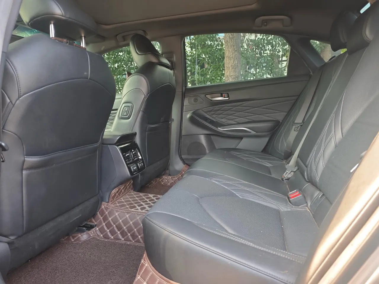 Toyota 2022 Asian Dragon 2.5 Touring Premium Edition Automatic 5
