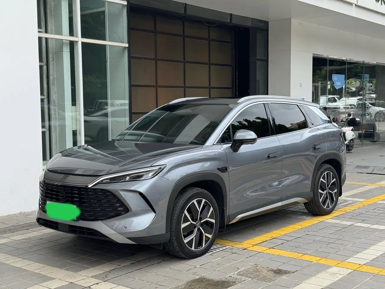 Открыть галерею: BYD 2025 Song L DM-i 1.5 Stepless Smart Driving Edition 160km Exceed Automatic Transmission