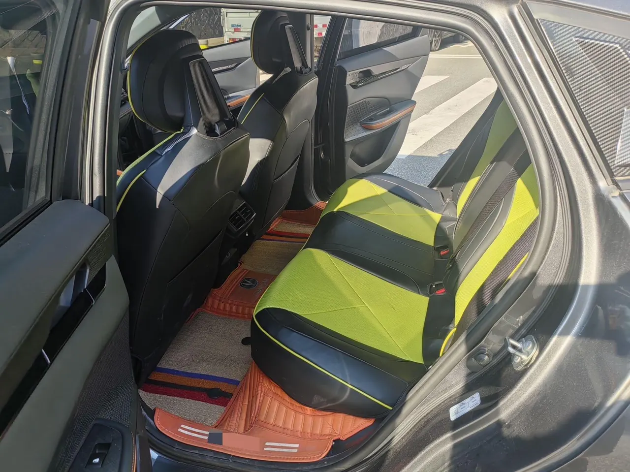 ChangAn 2023 UNI-V Smart Electric iDD 1.5T 113km Smart Fun (Fast Edition) Automatic Gear 8