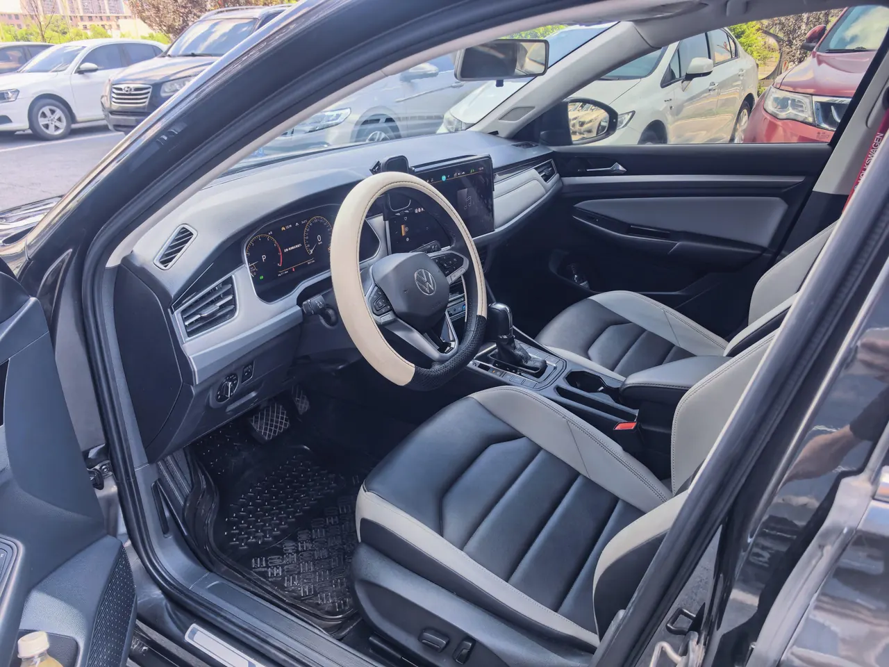 Volkswagen 2023 Bora 1.5TSI 300TSI Zunxing Edition Automatic Gear 2