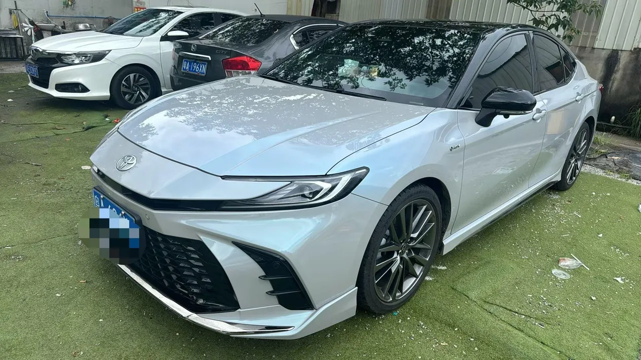 Toyota 2024 Camry Dual Engine 2.0HS Stepless Sports Edition Automatic Gear - View 1