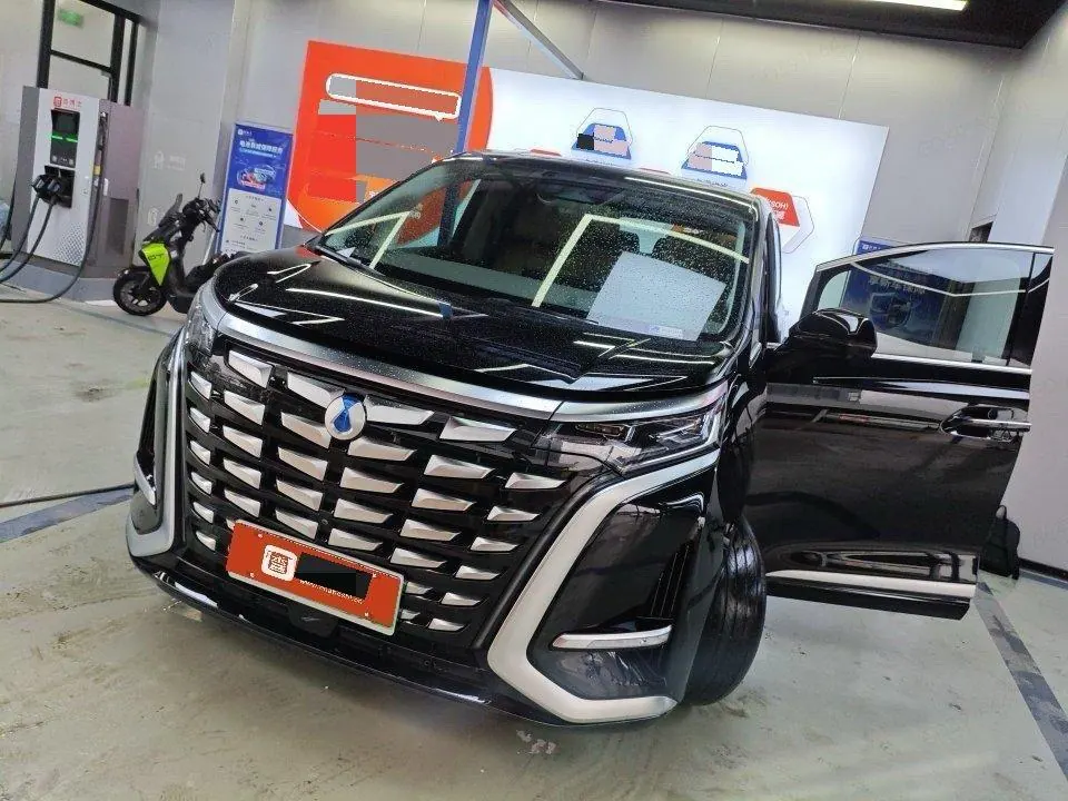 Denza 2022 Denza D9 DM-i 1.5T stepless 970 four-wheel drive flagship automatic gear 5