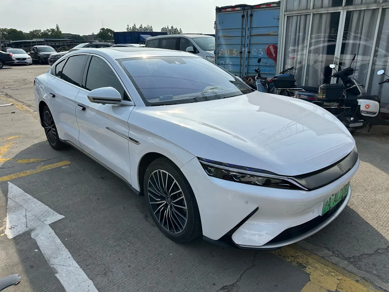 BYD 2020 Han Super Long Endurance Deluxe Automatic Transmission 3