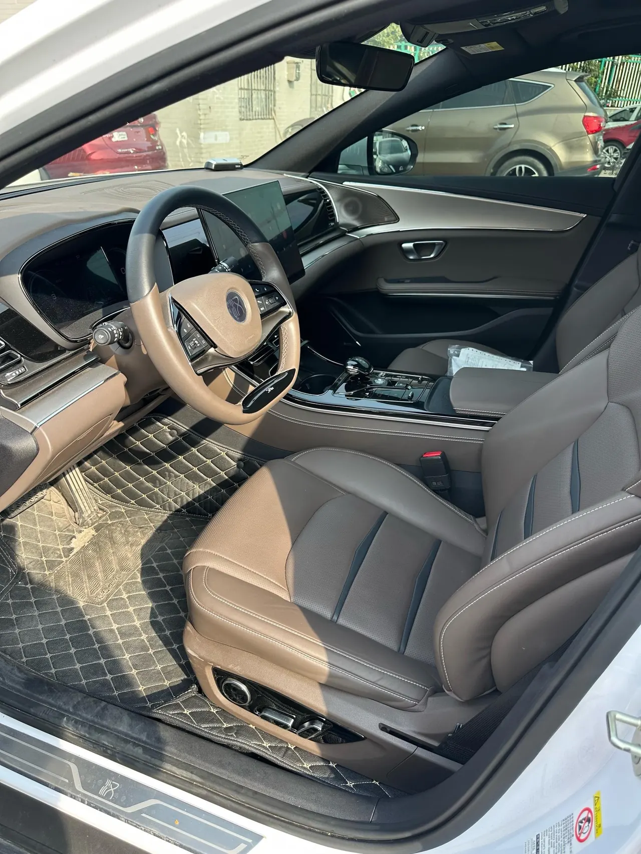 BYD 2020 Han Super Long Endurance Deluxe Automatic Transmission 7