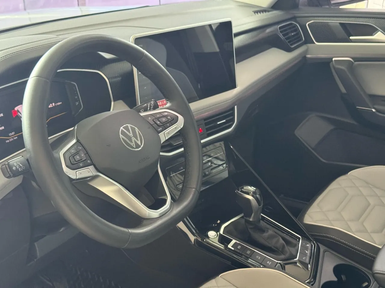 Volkswagen 2023 Tanyue 1.4TSI 280TSI Two-Drive Luxury Plus Advanced Edition Automatic Gear 10