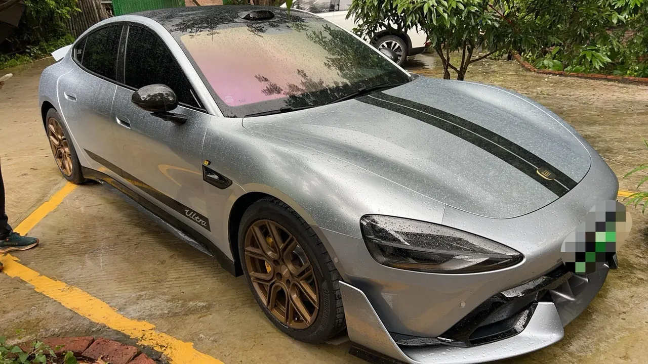 MI 2024 SU 7 800km 4-wheel drive ultra-long endurance high-end smart driving Max version automatic gear 6