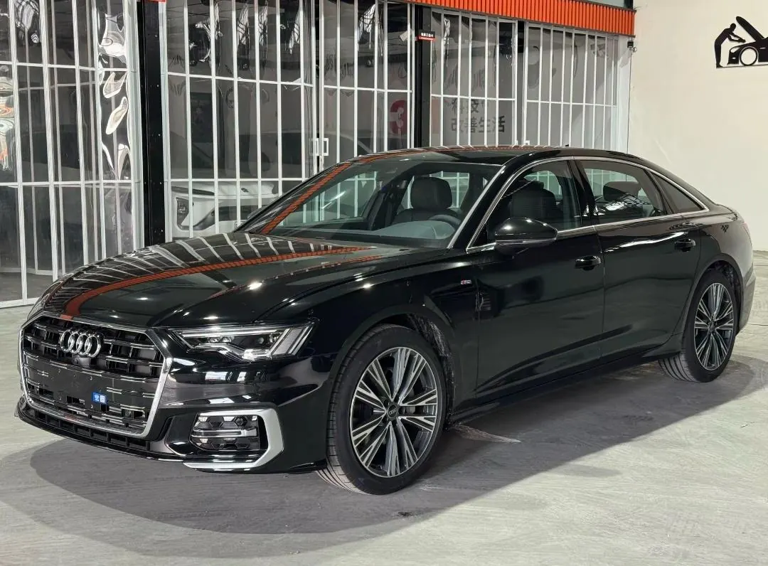 Open image lightbox: Audi 2026 A6L 2.0TFSI 45TFSI Prestige Dynamic Edition Automatic